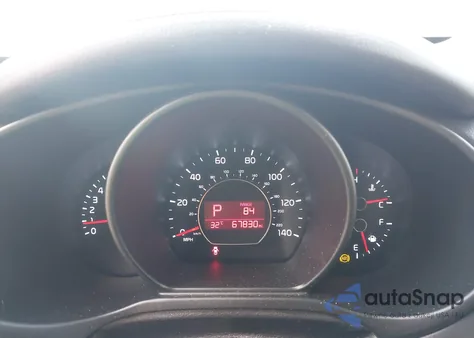 2016 Kia Soul ! z USA, uszkodzony, nr VIN KNDJX3A51G7337435